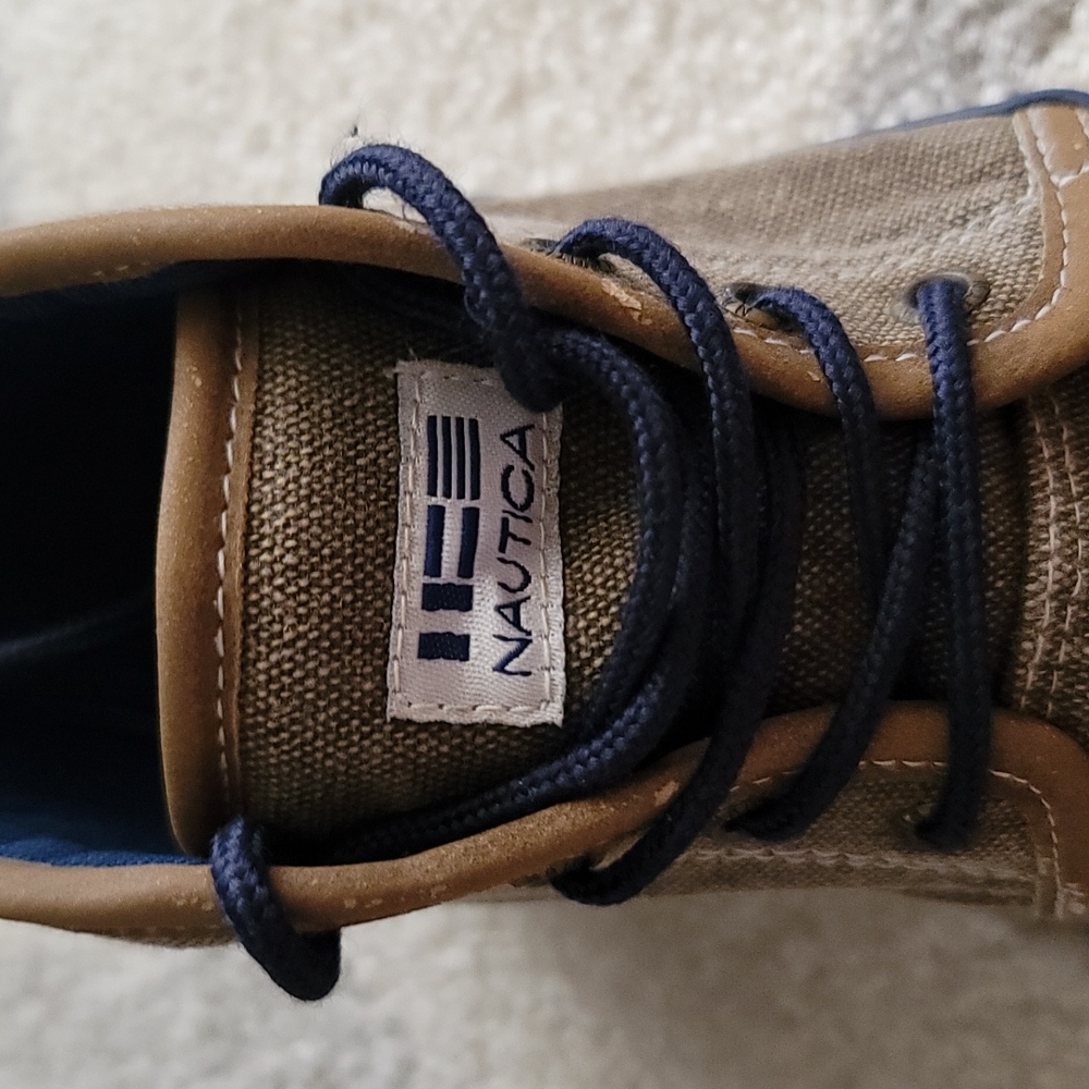 Nautica hightop sneaker, youth sz 2, brown canvas - Picture 3 of 15